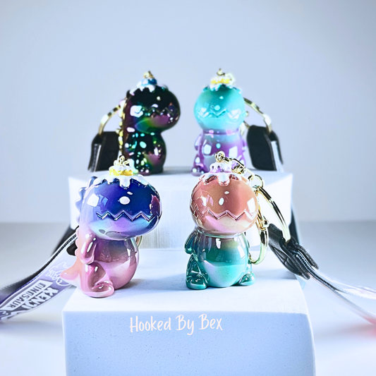 Kenji Pearlescent Dino Keyring