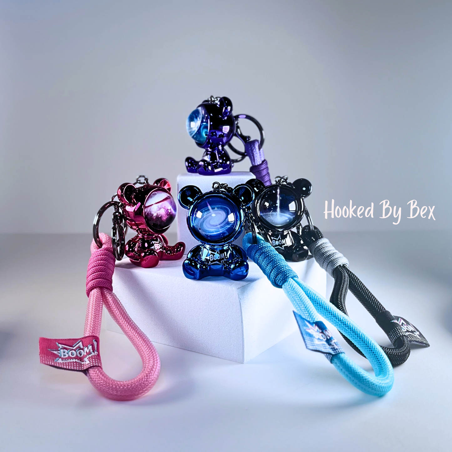 Kenji - space bear keyring - purple