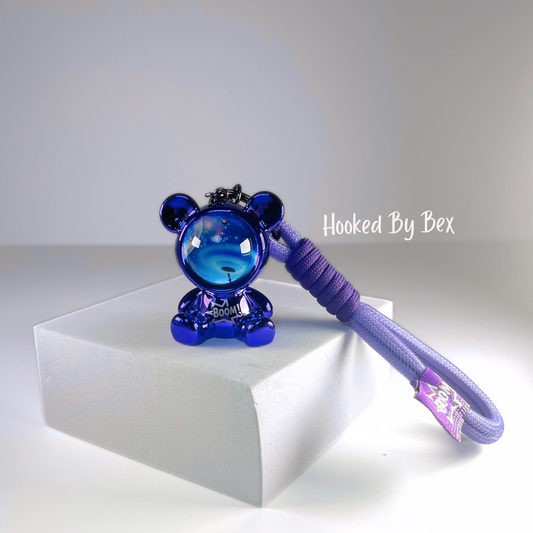 Kenji - space bear keyring - purple