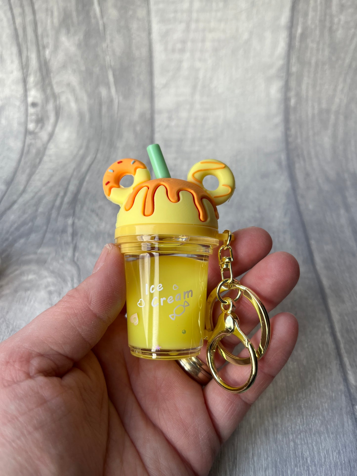 Kenji Bubble Tea Sundae keyring